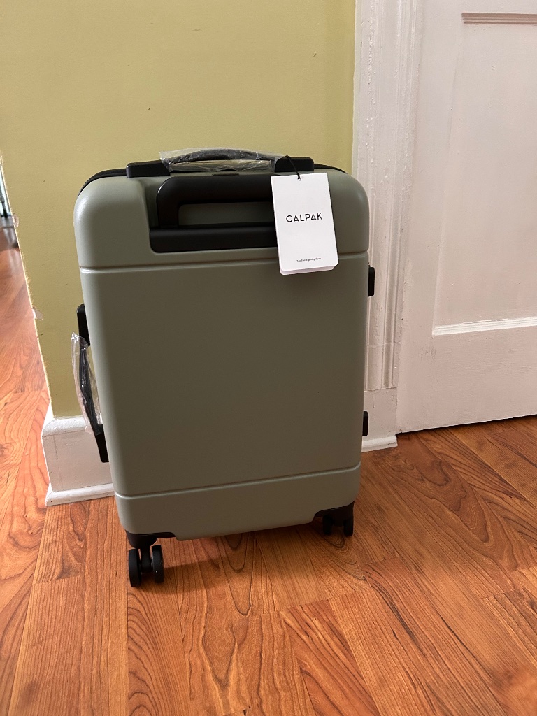 Nwt Calpak Hue Carry-On Luggage In Juniper